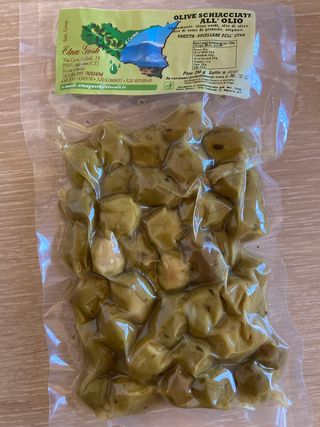 Olive schiacciate all'olio 250g