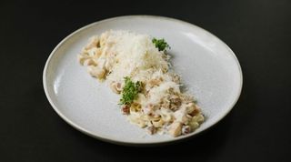 Pasta sa piletinom i šampinjonima