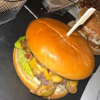 Burger especial sencilla