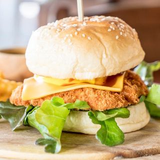 Hamburguesa pollo crujiente Pizza Plan