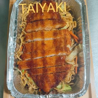 F55  Massa Fina com Frango Panado