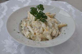 Preporučujemo! Penne sa ćuretinom, tikvicama i šampinjonima 440 gr