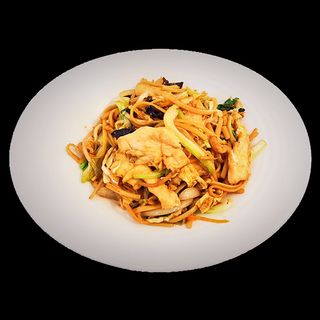 113 Tallarines Salteados Con Pollo