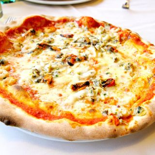 Pizza Frutti Di Mare Mediana