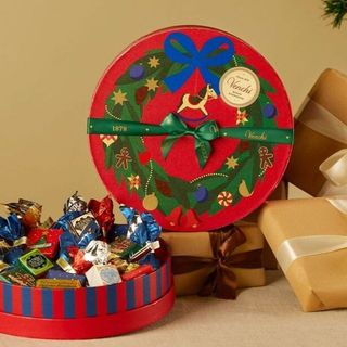 Cappelliera regalo Natale con cioccolatini assortiti