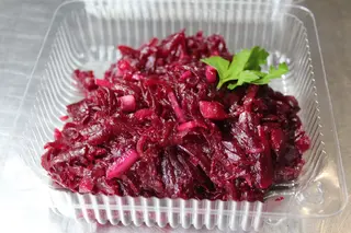 Салат з бурячка (220г)