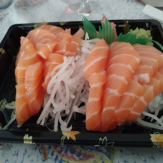 S1.Sashimi De Salmón (9 Pzs.)