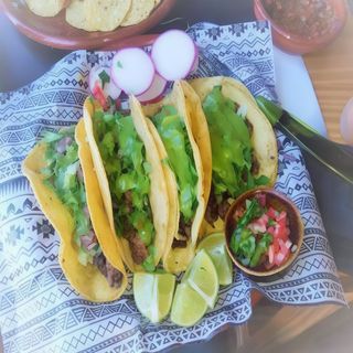 Tacos Tijuana (4 Uds.)
