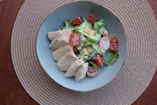 ცეზარი ქათმით