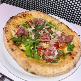 Pizza napoletana Rosetta