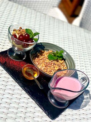 Гранола з фруктами (300г)