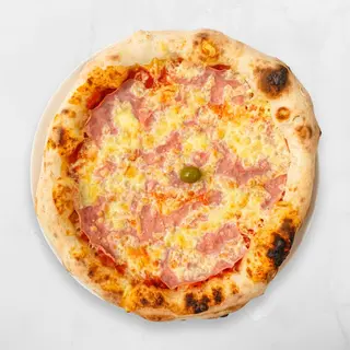 Pizza Vesuvio