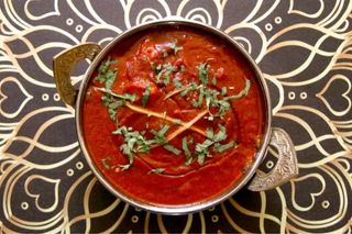SALMON  VINDALOO