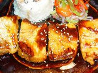 50. Atún a la Plancha con Salsa Teriyaki
