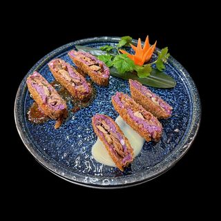 Anatra coccante con Taro(芋泥香酥鸭)