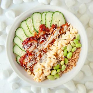 Боул със змиорка (350г)