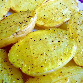 Patatas al caliu (ración)