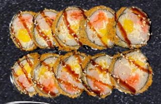 Roll węgorz mango