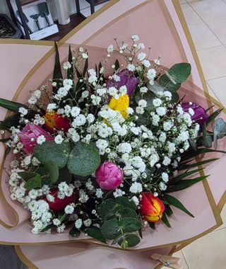 Ramo de 9 Tulipas Misturadas