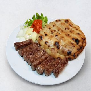 Ćevapčići u somunu 5 kom