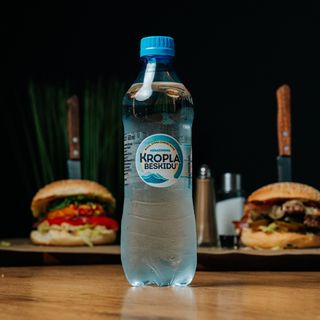 Kropla Beskidu niegazowana 500ml