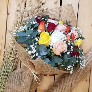 Bouquet di misti fiori 09