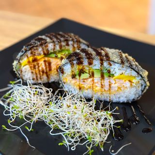 Sushi burger z krewetkami 