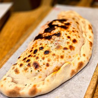 Pizza Calzone