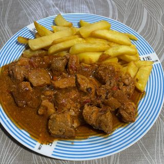 Carne En Salsa Con Patata