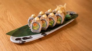 California Salmon (8 pcs)