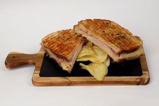 Tosta Mista Especial