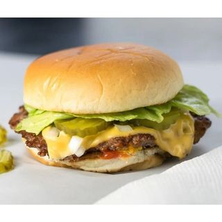 Beyond Meat Cheese Burger