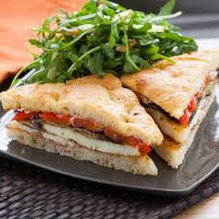 Grilled Halloumi Sandwich