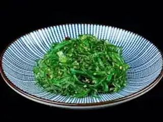Wakame salad