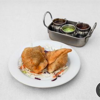 Chamuça de Frango / Chicken Samosa