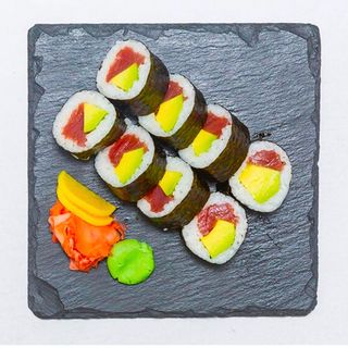 Atum Manga Futomaki 8pçs