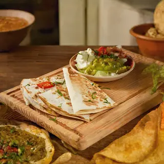 Quesadilha Combo