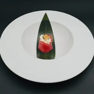 171. Gunkan maguro con tartufo 