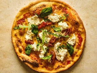 Pizza Margherita di burrata