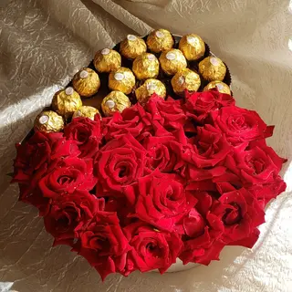 Gold box-