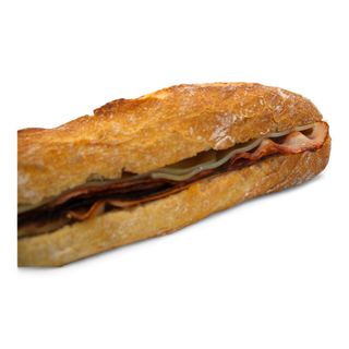 Bocadillo 12. Bacon con Queso