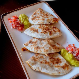 Quesadilla De Cochinita Pibil