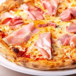 Pizza cu Gorgonzola și Prosciutto