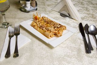 Clătite cu miere și nuci