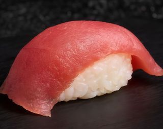 Нігірі тунець (35г)