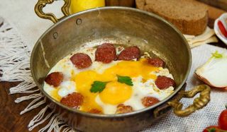 Egg with sausage