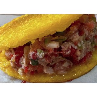 Arepa salpicón (1 und.)