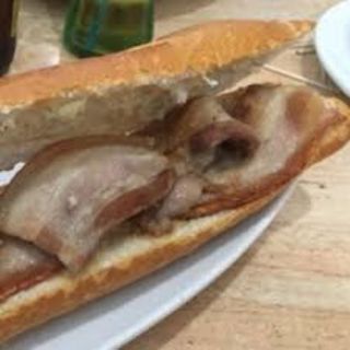 Bocadillo de panceta