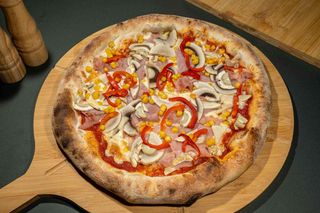 Pizza Tricolore