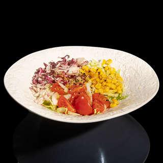 17. Insalata mista (vegetariano)